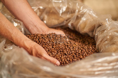 咖啡豆,手,特寫(xiě),咖啡豆焙炒器,咖啡生豆